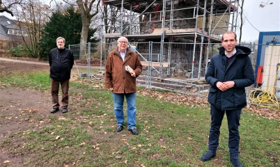 Dennis Thering zu Besuch im Jugendpark Rahlstedt